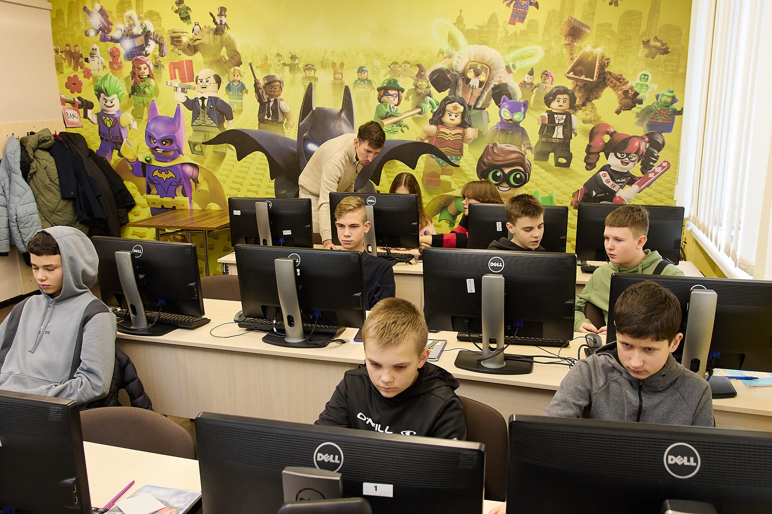 IT STEP School Тернопіль — мініатюра 6