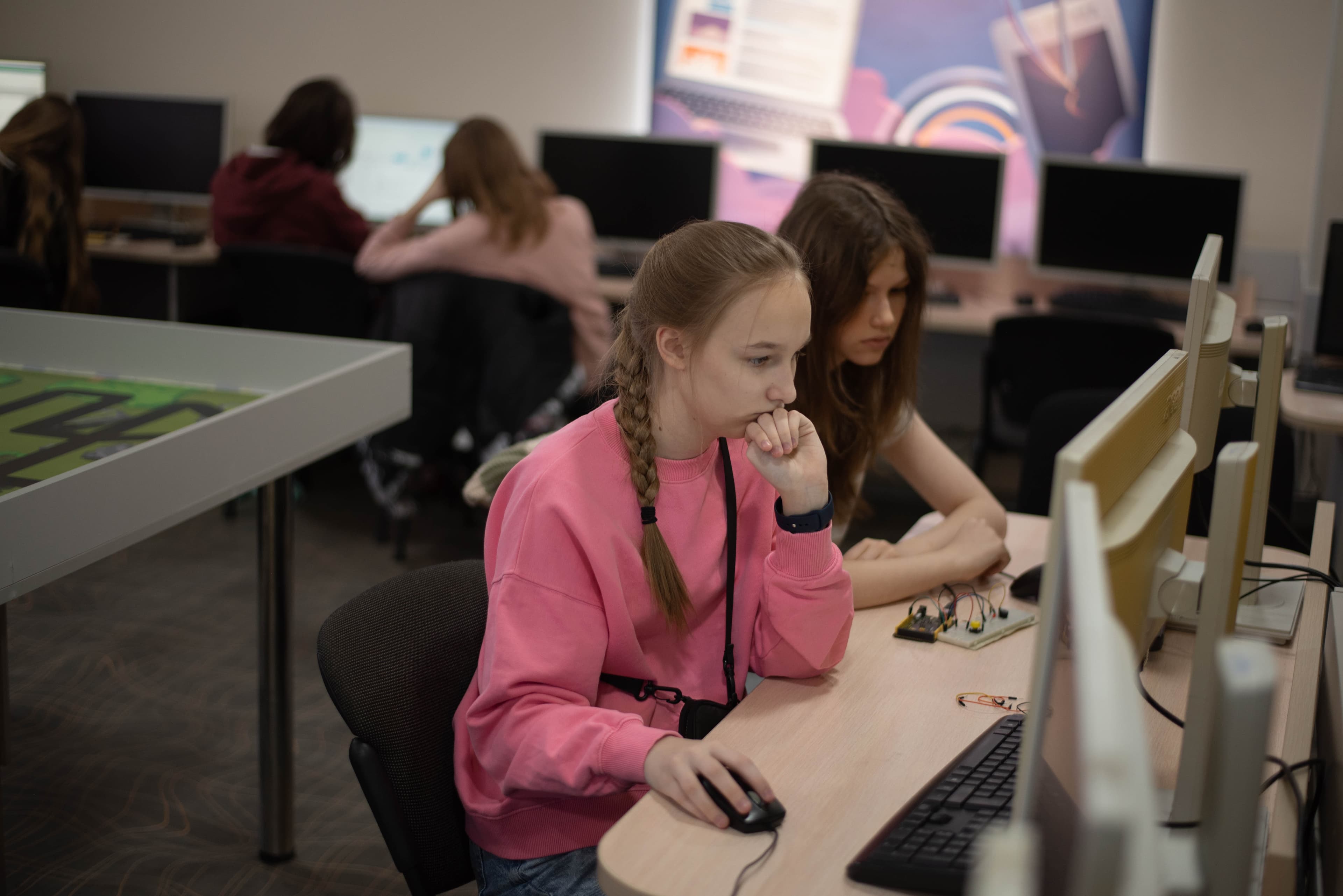 Ліцей «IT STEP SCHOOL ЗАПОРІЖЖЯ» — мініатюра 11