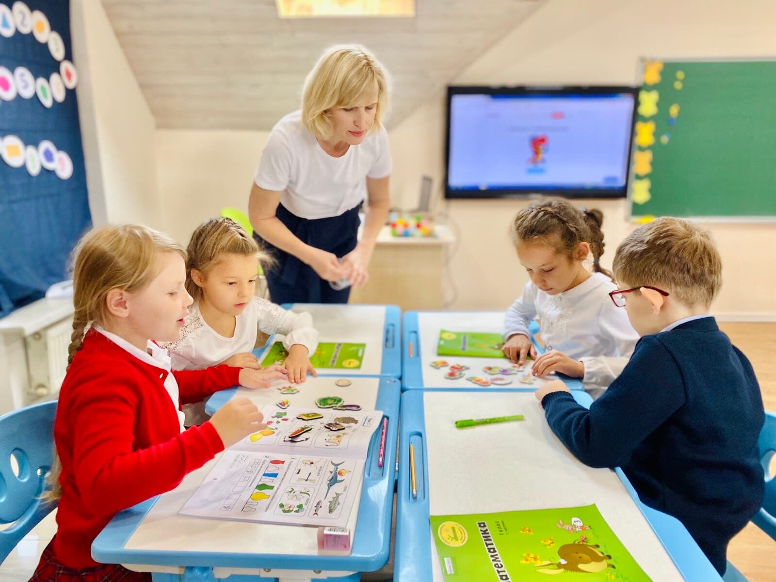 Clever School — мініатюра 2