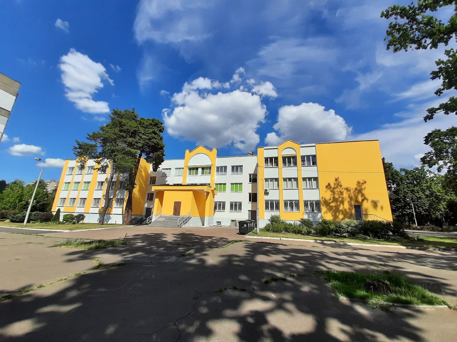 Київська академічна гімназія — мініатюра 2