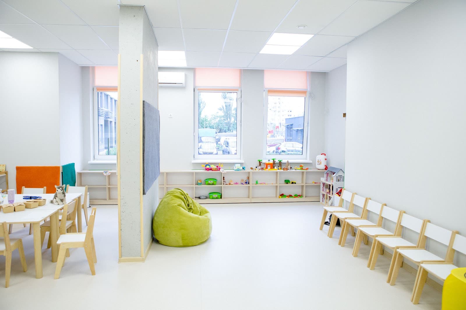 Mandryk International School — мініатюра 2