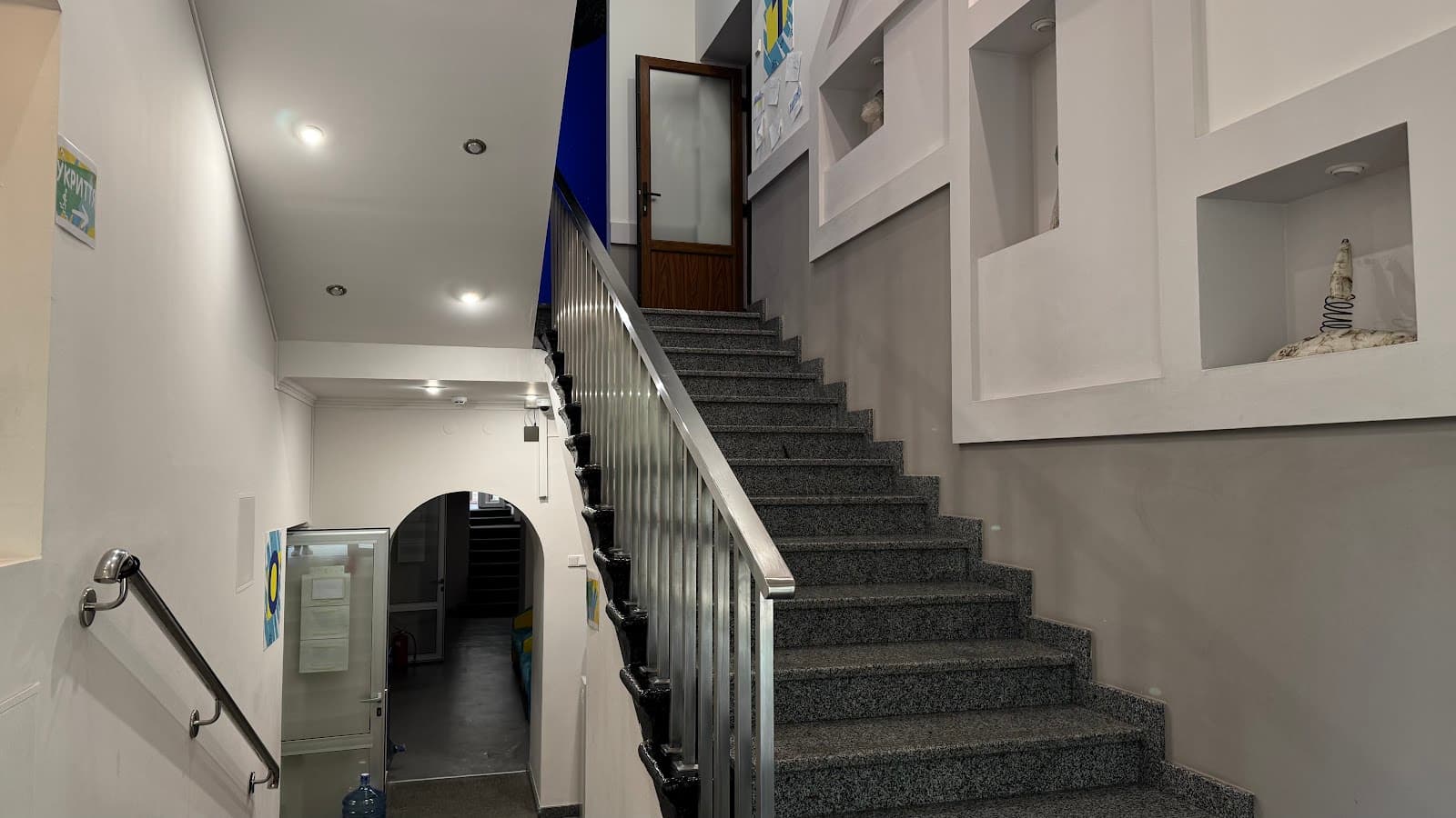 Мiжнародний лiцей Гранд — мініатюра 4