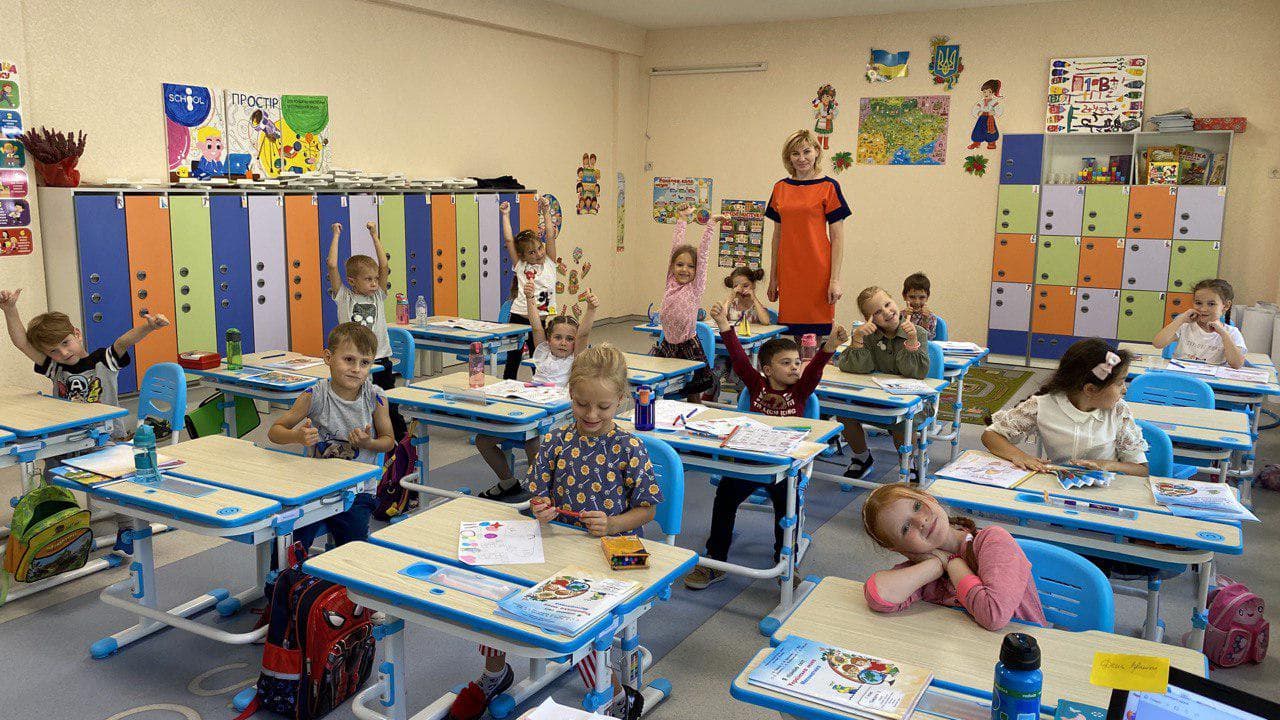 Iнновацiйний лiцей I-School — мініатюра 4