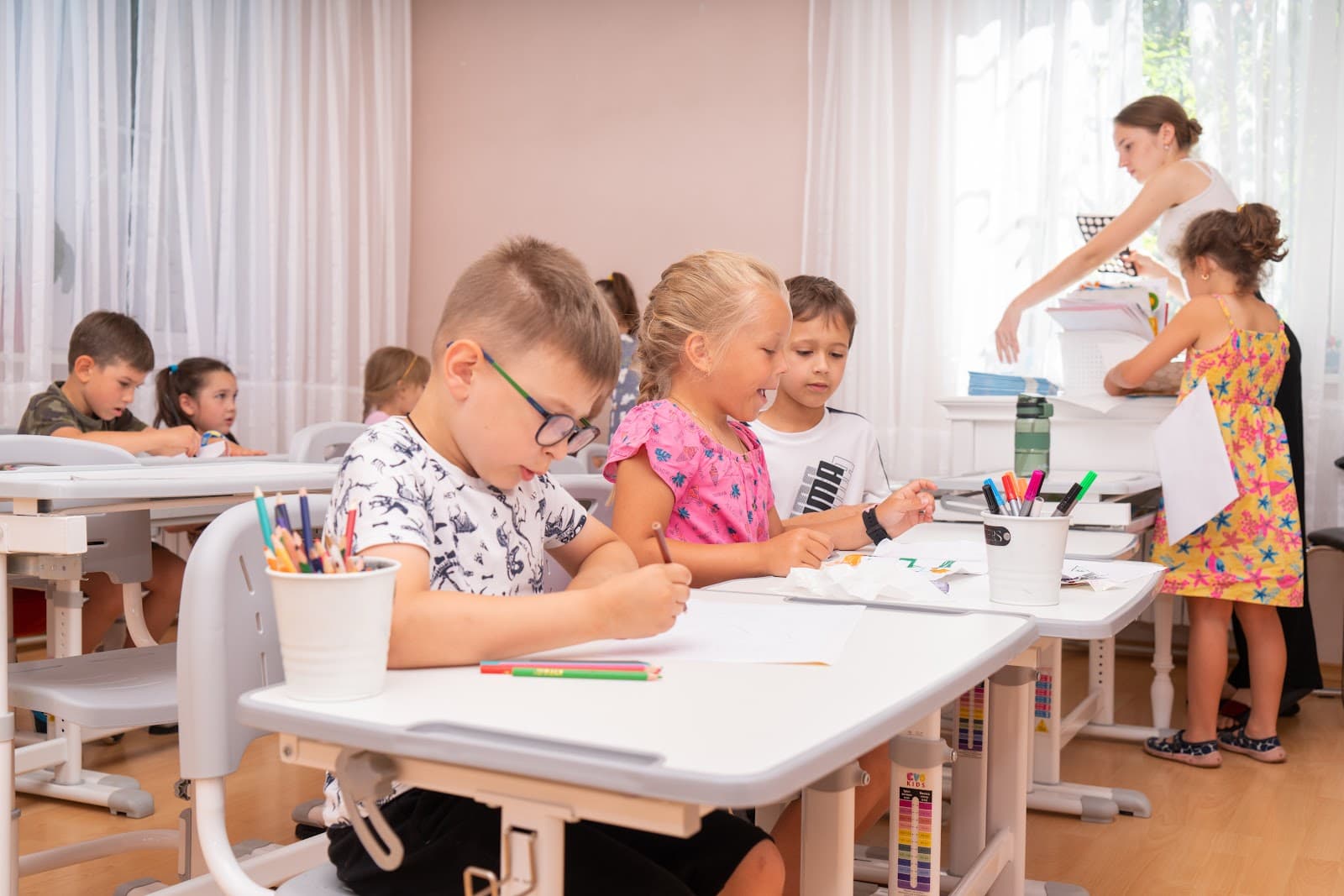 One Seven School — мініатюра 2