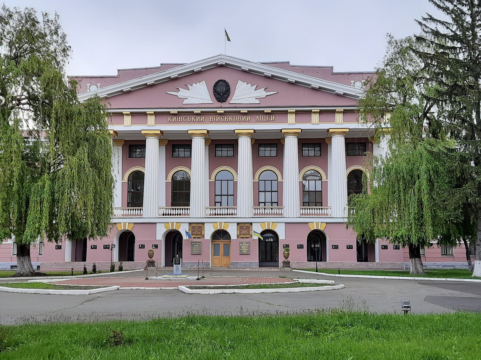 Ліцей Victory (Вікторі)