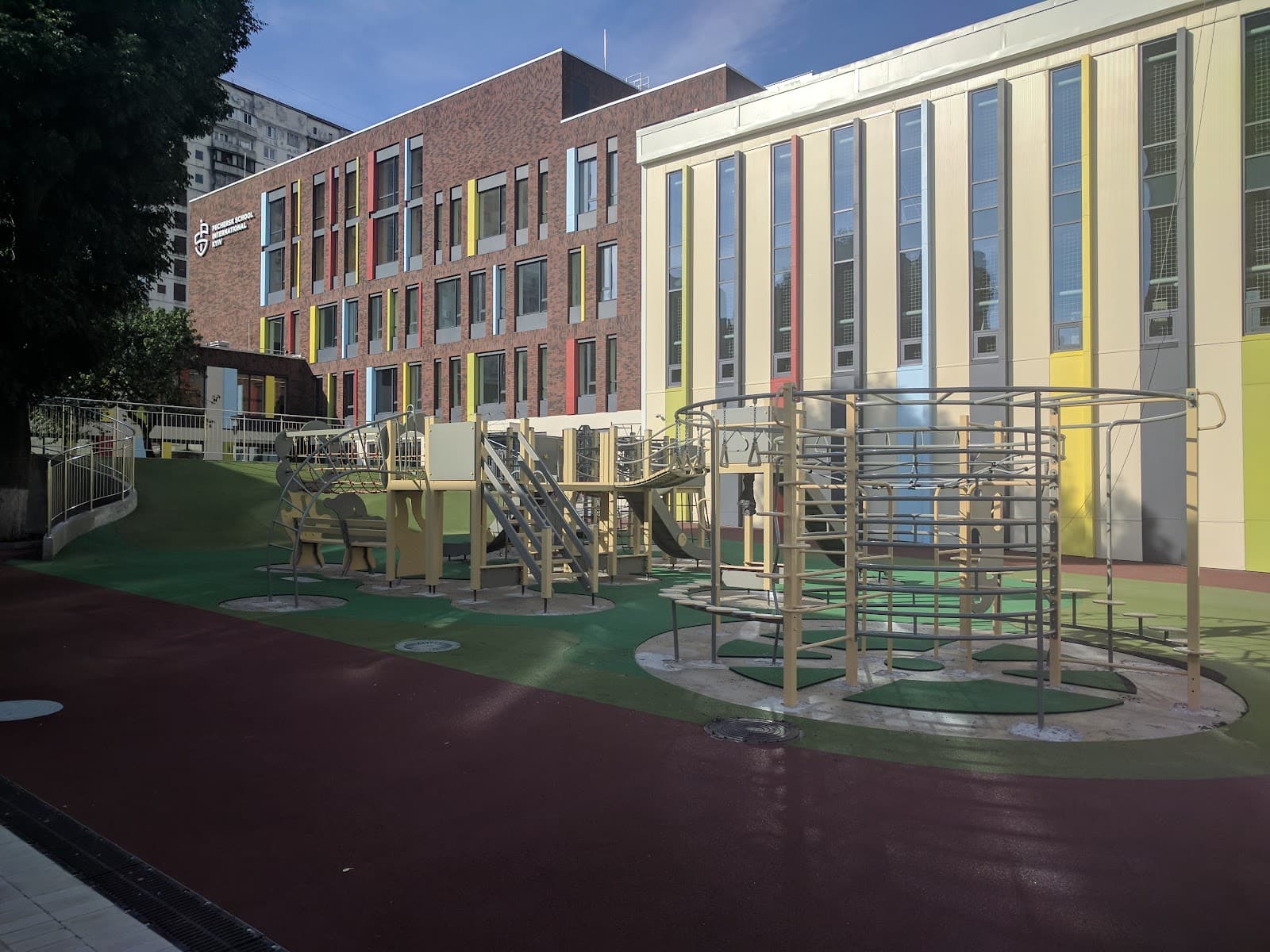 Pechersk School International