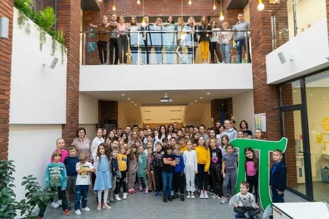 Дніпровський ліцей «Primus Inter Pares School» (PIPS)