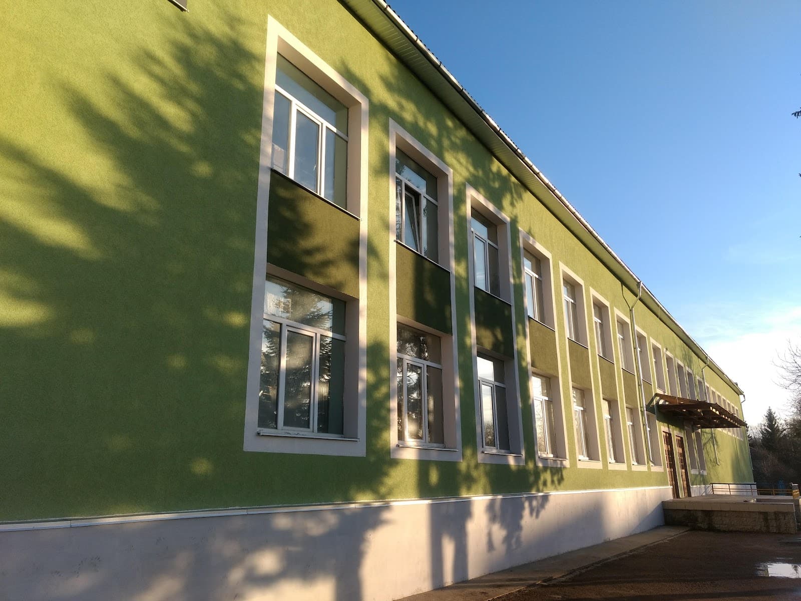 НВК «Спеціалізована школа I–III ступенів «Гармонія»
